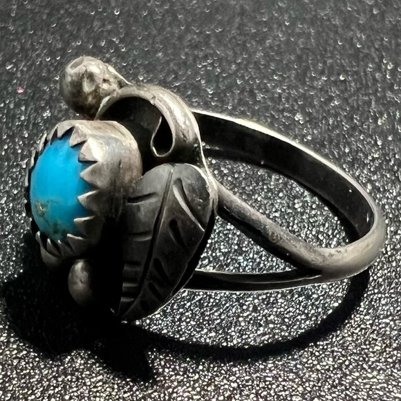 Jewelry Vintage Sterling Silver Turquoise Squash Blossom Ring Size 45